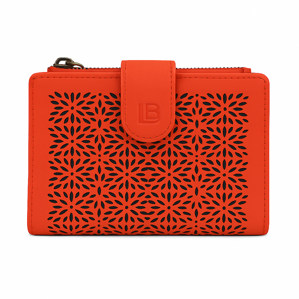 Portafoglio donna Laura Biagiotti in pelle traforata rosso corallo, con zip in metallo e stampa floreale traforata.