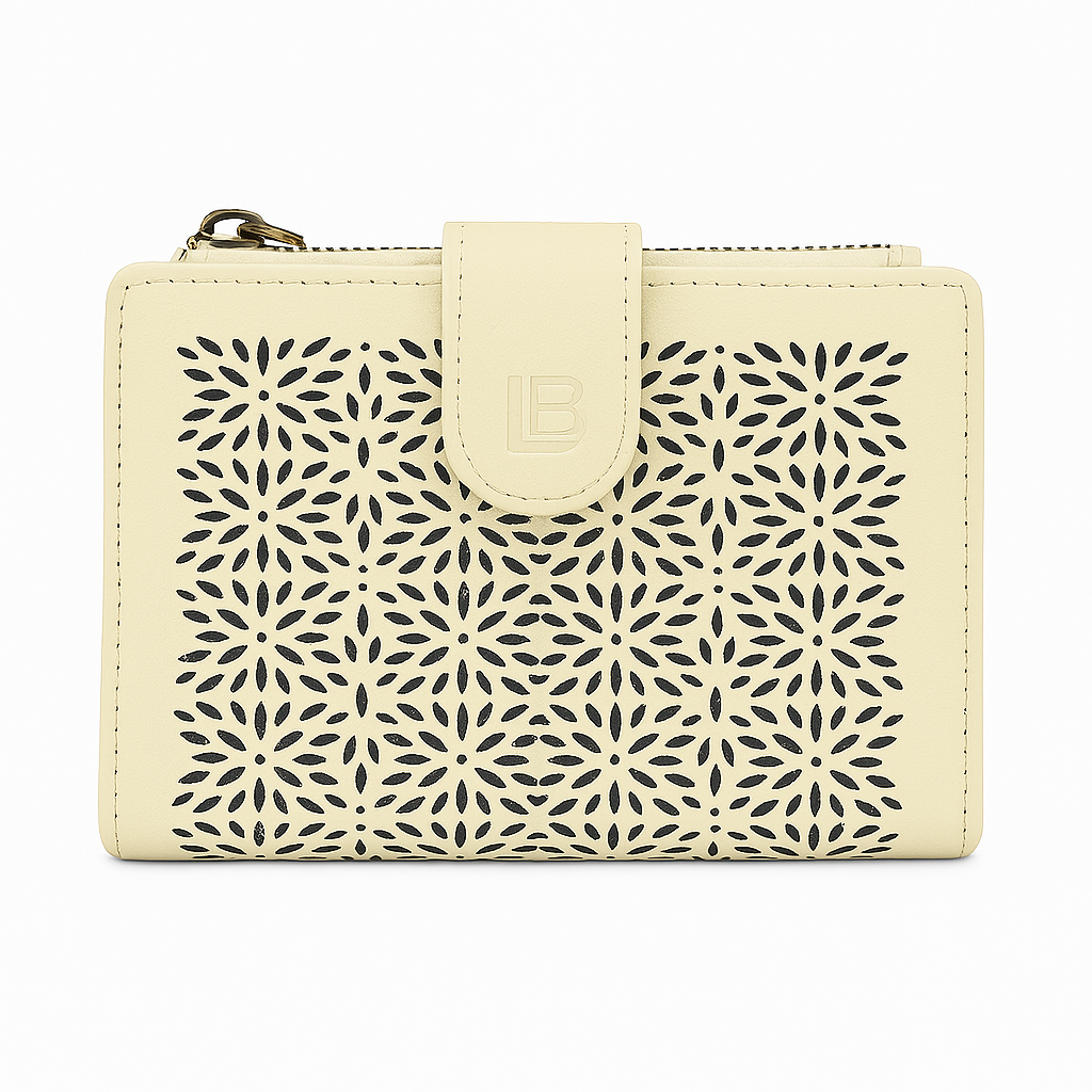 Portafoglio Laura Biagiotti da donna, pelle traforata color crema chiaro con decoro floreale e chiusura a bottone.